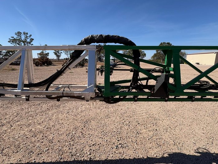 2019 Goldacres Super Cruiser G8 Sp Sprayer