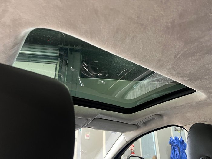 2016 Jaguar XF 25t Portfolio