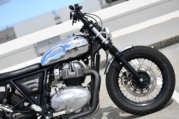 2022 Royal Enfield Interceptor 650 Chrome