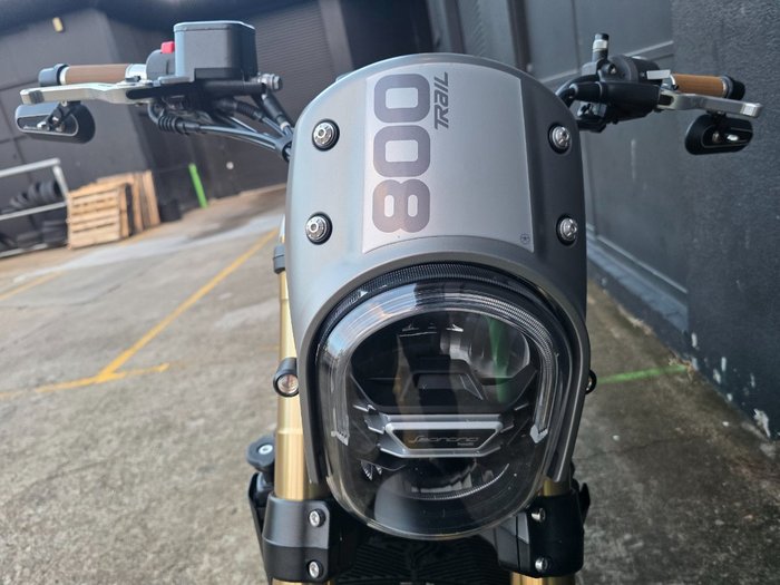 2023 Benelli LEONCINO 800 TRAIL GREY