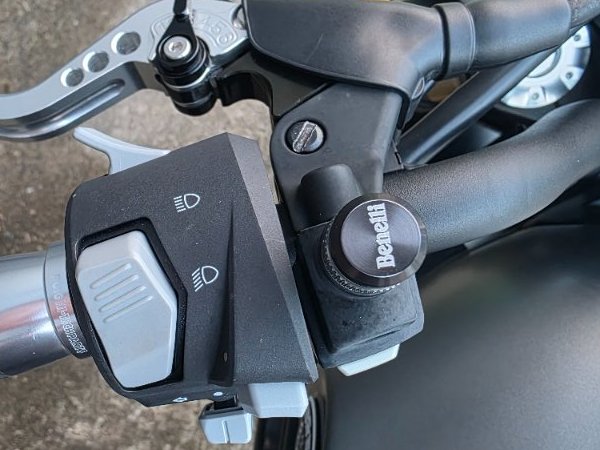 2023 Benelli LEONCINO 800 TRAIL GREY