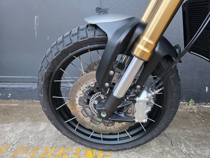 2023 Benelli LEONCINO 800 TRAIL GREY