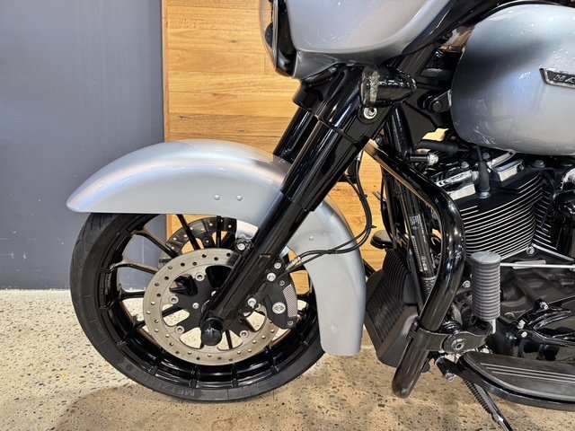 2019 HARLEY-DAVIDSON FLHXS STREET GLIDE SPECIAL
