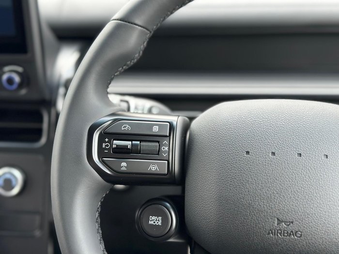 2026 Hyundai STARIA LOAD