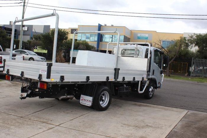 2021 Isuzu N Series NPR 45/55-155 Tradepack SILVER