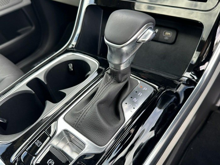 2023 Kia Carnival Special Edition