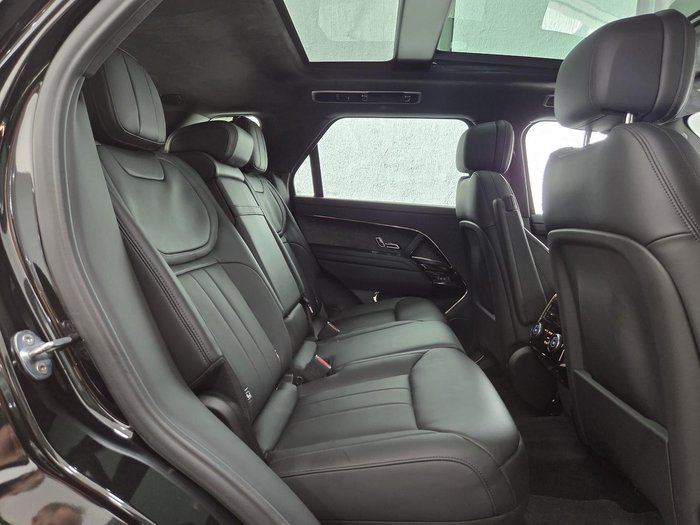 2023 Land Rover Range Rover Sport P530 First Edition