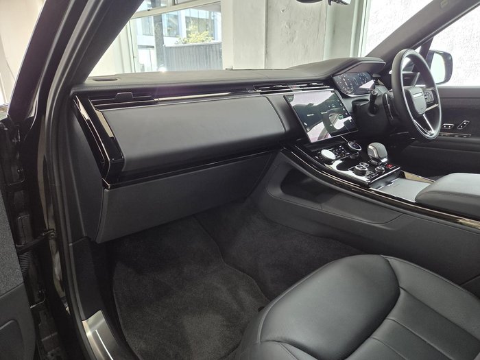 2023 Land Rover Range Rover Sport P530 First Edition