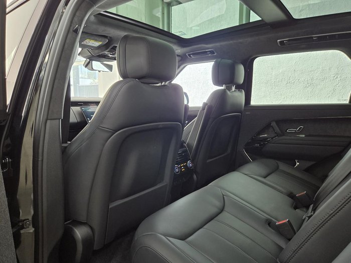 2023 Land Rover Range Rover Sport P530 First Edition