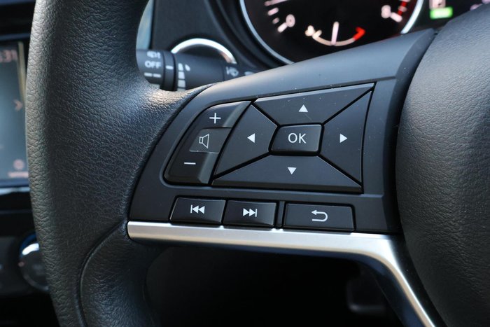 2021 Nissan X-TRAIL ST