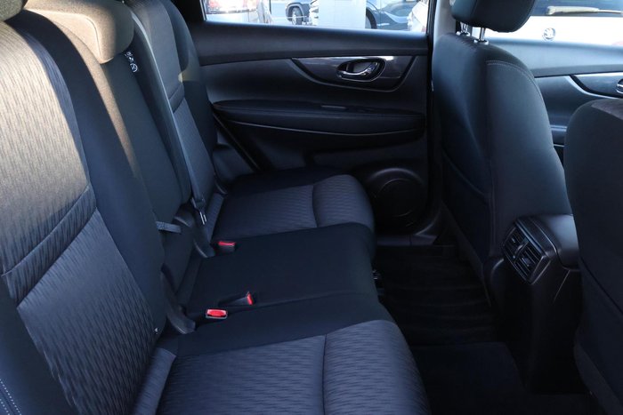 2021 Nissan X-TRAIL ST