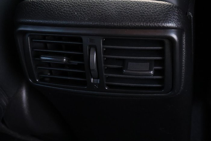 2021 Nissan X-TRAIL ST