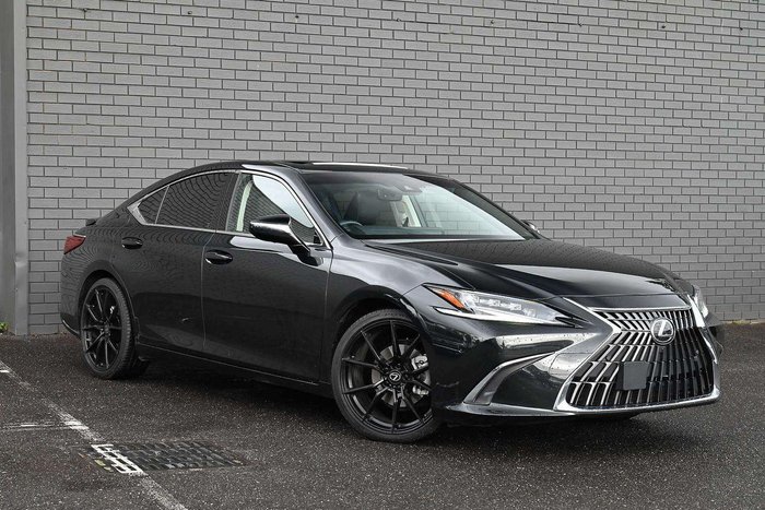 2023 Lexus ES 300h Sports Luxury