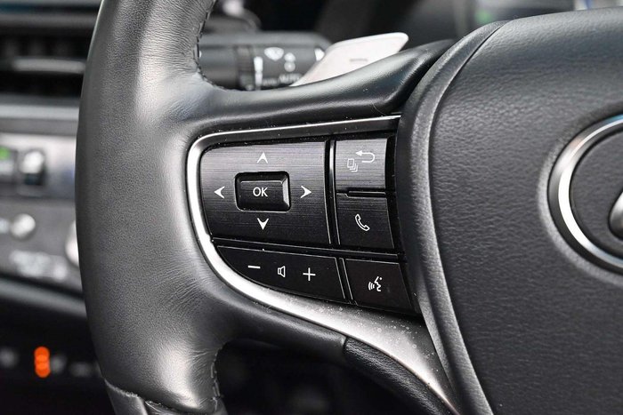 2023 Lexus ES 300h Sports Luxury