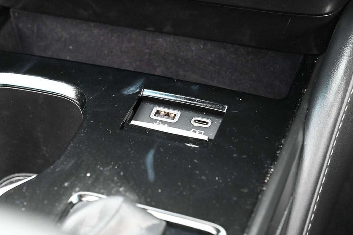 2023 Lexus ES 300h Sports Luxury