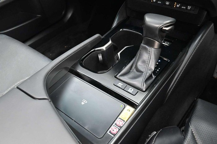 2023 Lexus ES 300h Sports Luxury