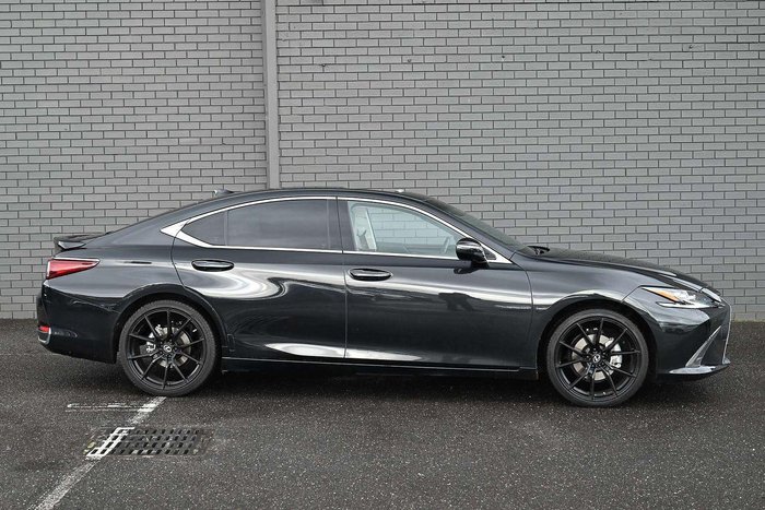 2023 Lexus ES 300h Sports Luxury