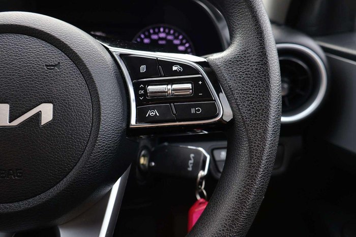 2024 Kia Cerato S