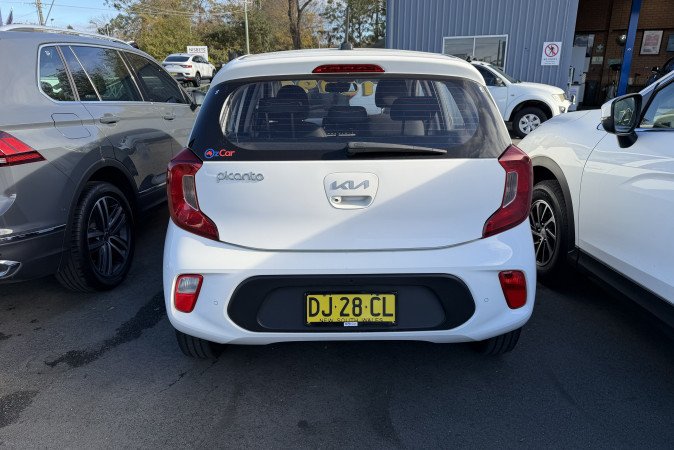 2023 KIA PICANTO