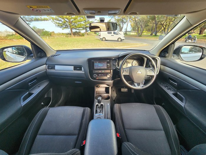 2016 Mitsubishi Outlander LS