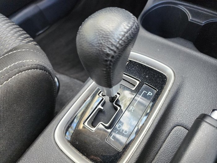 2016 Mitsubishi Outlander LS