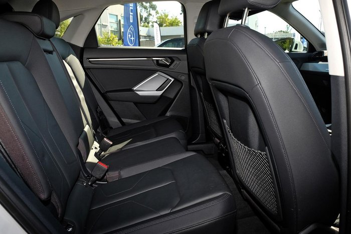 2022 Audi Q3 35 TFSI S line