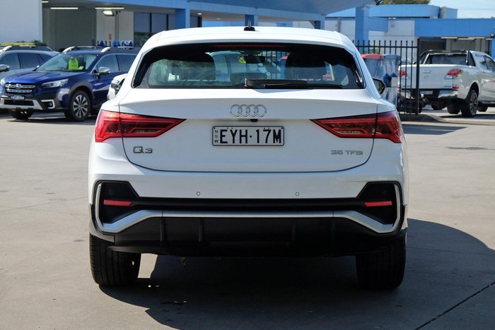 2022 Audi Q3 35 TFSI S line