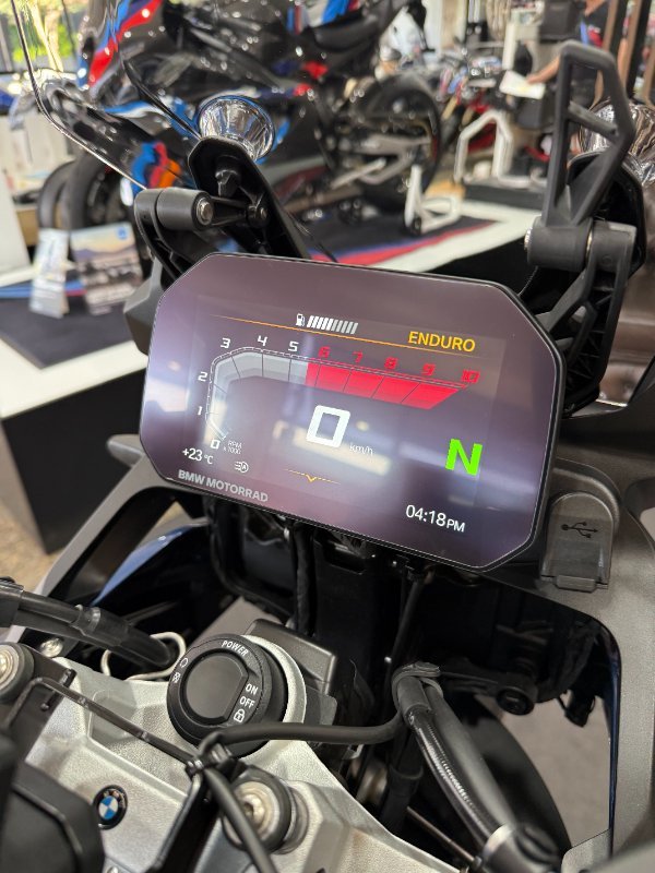 2026 BMW Motorrad F 800 GS SPORT GRAVITY BLUE METALLIC