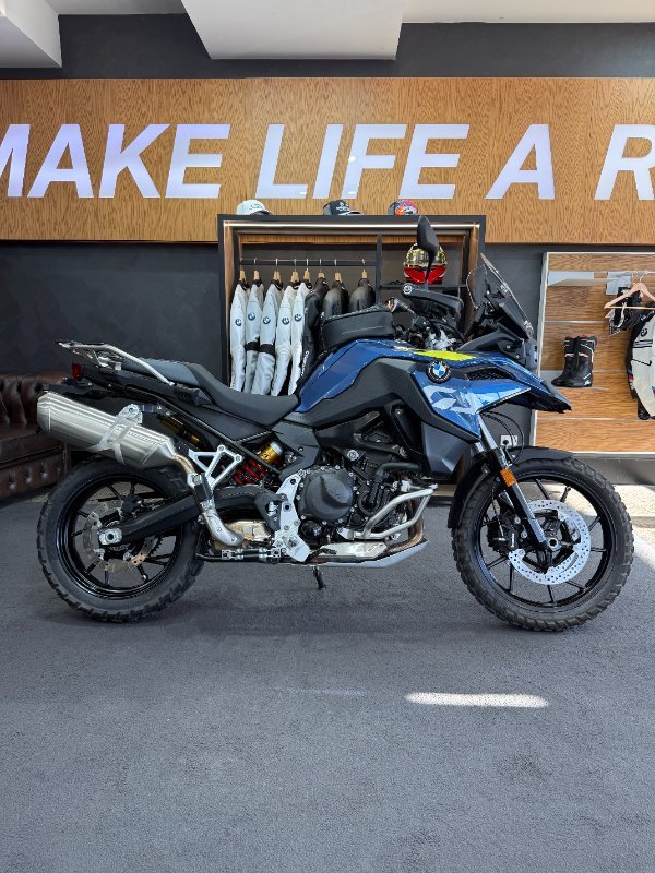 2026 BMW Motorrad F 800 GS SPORT GRAVITY BLUE METALLIC