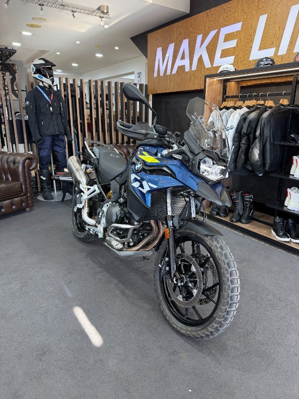 2026 BMW Motorrad F 800 GS SPORT GRAVITY BLUE METALLIC