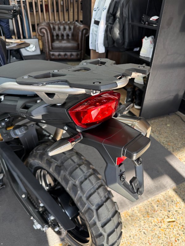 2026 BMW Motorrad F 800 GS SPORT GRAVITY BLUE METALLIC