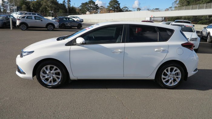 2018 Toyota Corolla Ascent Sport ZRE182R Crystal Pearl