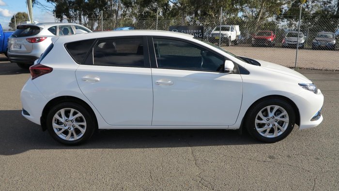 2018 Toyota Corolla Ascent Sport ZRE182R Crystal Pearl