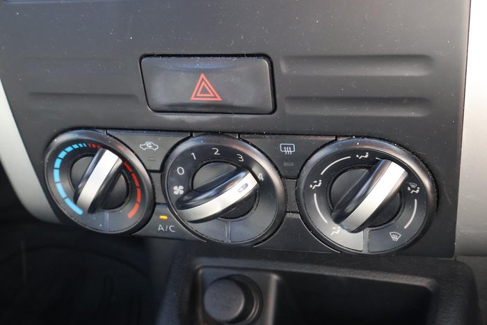 2013 Nissan X-TRAIL ST
