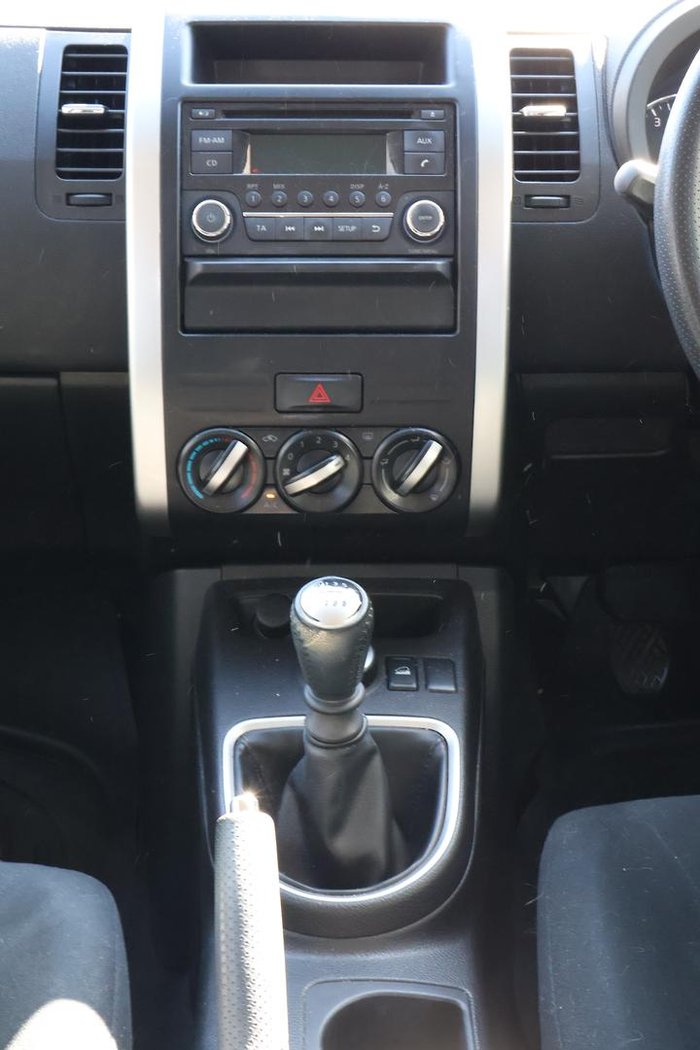2013 Nissan X-TRAIL ST