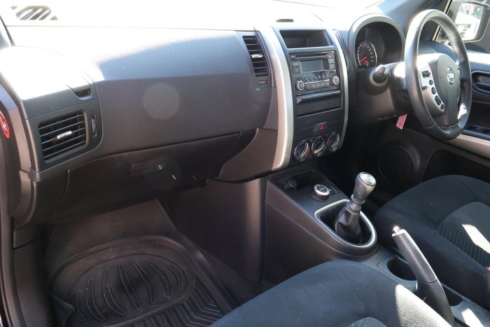 2013 Nissan X-TRAIL ST