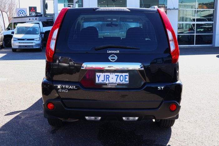 2013 Nissan X-TRAIL ST