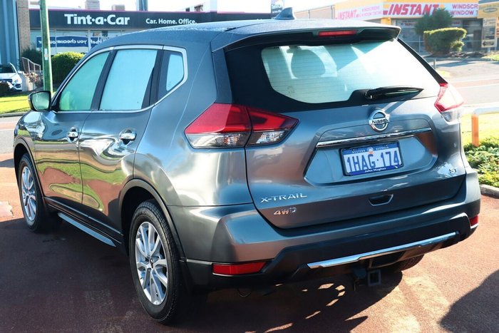 2017 Nissan X-TRAIL ST