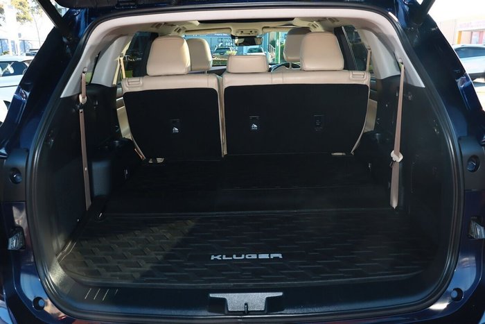 2022 Toyota Kluger Grande