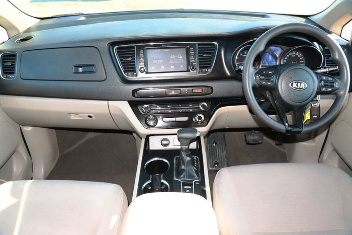 2019 Kia Carnival S