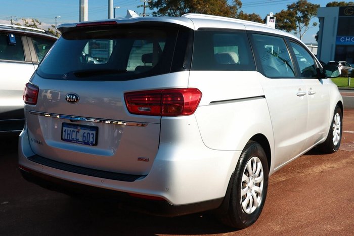2019 Kia Carnival S