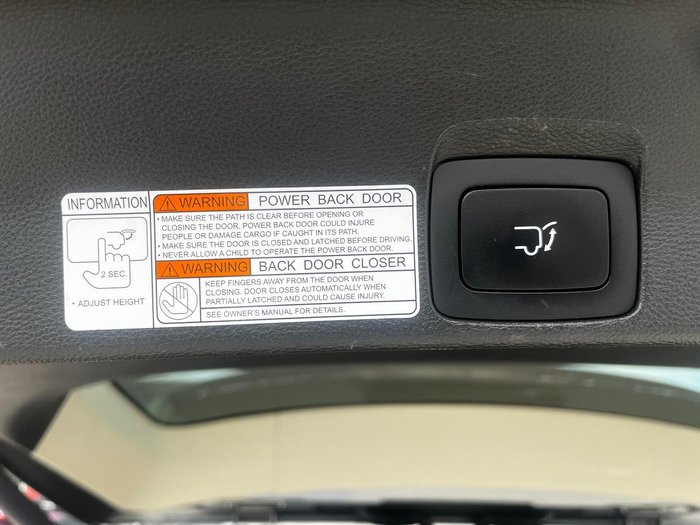 2023 LDV D90 Executive
