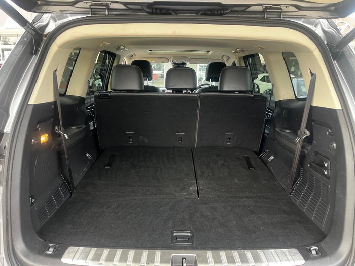 2023 LDV D90 Executive