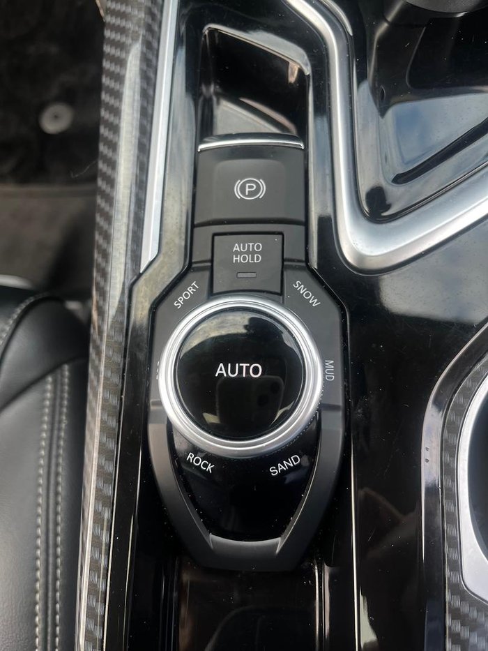 2023 LDV D90 Executive