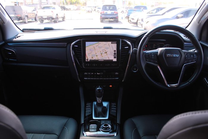 2023 Isuzu MU-X LS-T
