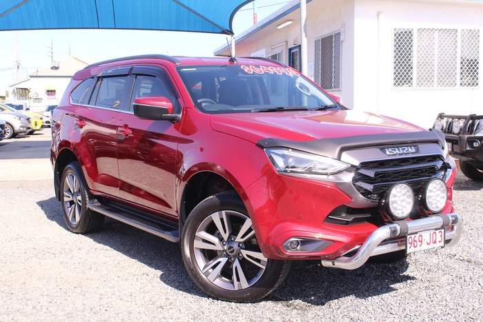 2023 Isuzu MU-X LS-T