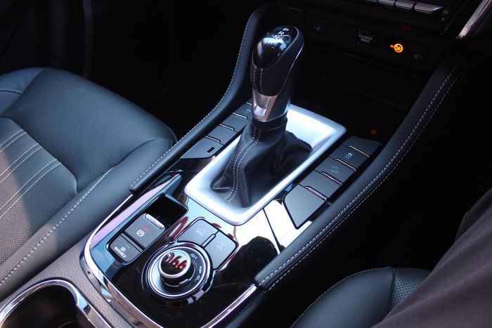 2023 Isuzu MU-X LS-T