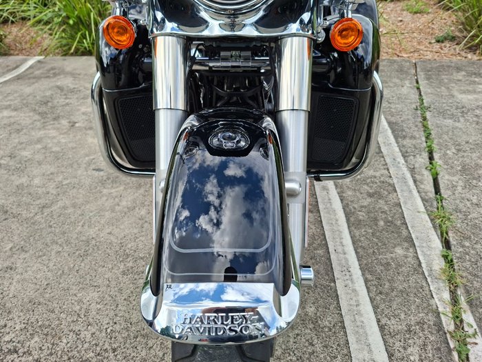 2025 HARLEY-DAVIDSON FLHTCUTG TRI GLIDE U/CLC 114