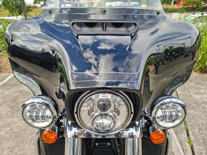 2025 HARLEY-DAVIDSON FLHTCUTG TRI GLIDE U/CLC 114