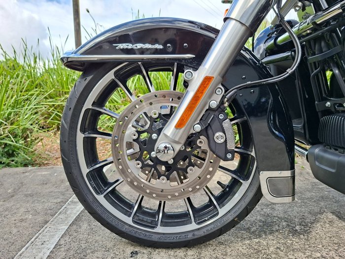 2025 HARLEY-DAVIDSON FLHTCUTG TRI GLIDE U/CLC 114